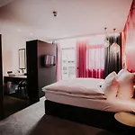 & Restaurant Heyligenstaedt 4* Gießen