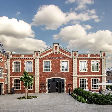 & Restaurant Heyligenstaedt 4* Giessen