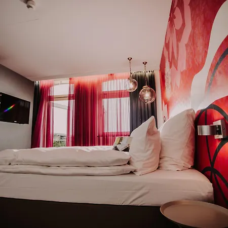 Hotel & Restaurant Heyligenstaedt 4*