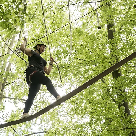 & Restaurant Heyligenstaedt 4*