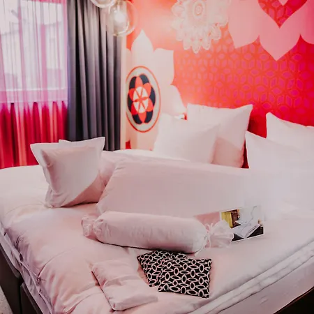 & Restaurant Heyligenstaedt 4*