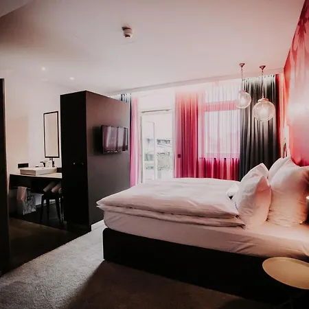 & Restaurant Heyligenstaedt 4* Gießen