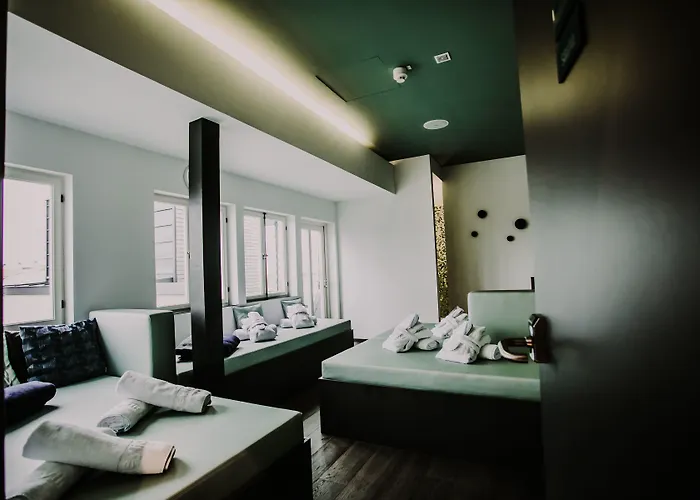 & Restaurant Heyligenstaedt Hotel