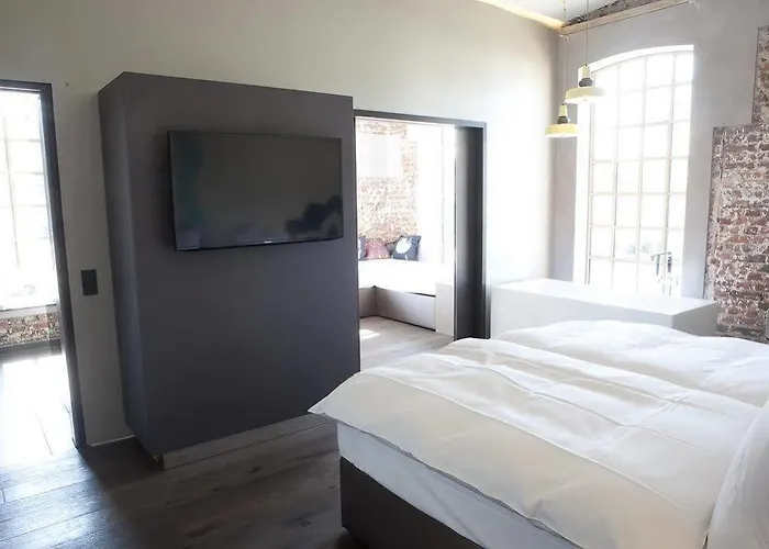 & Restaurant Heyligenstaedt Gießen