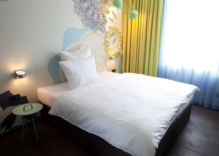 & Restaurant Heyligenstaedt Szálloda 4*